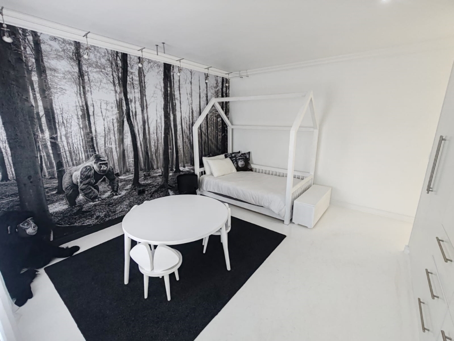 6 Bedroom Property for Sale in Long Acres Country Estate Western Cape